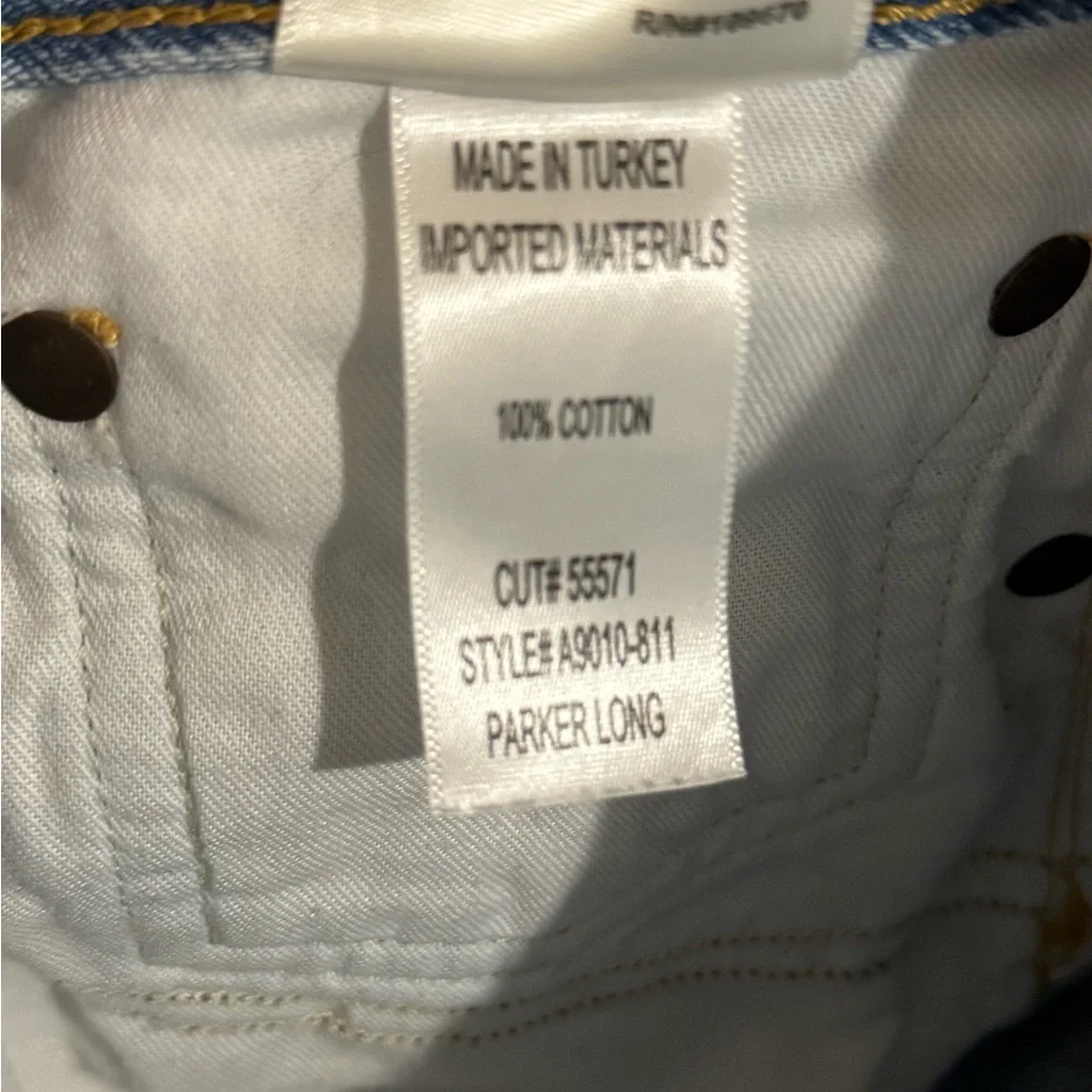 AGOLDE Parker Vintage Cutoff Denim Shorts – Organic Light Wash, Size 26 - Picture 7 of 7